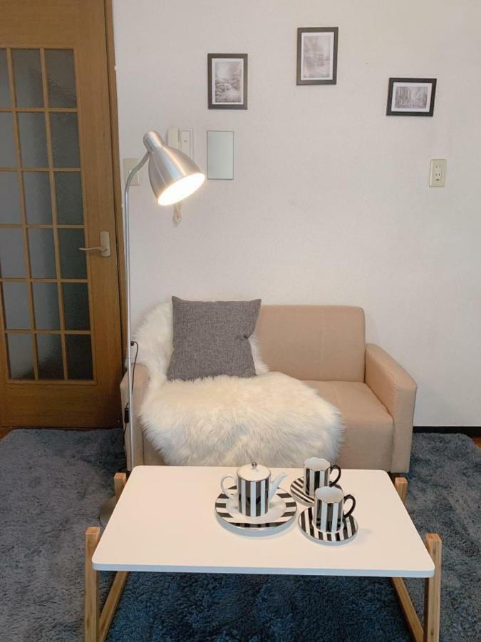 Ferienwohnung Konitel 今里 Ōsaka Exterior foto